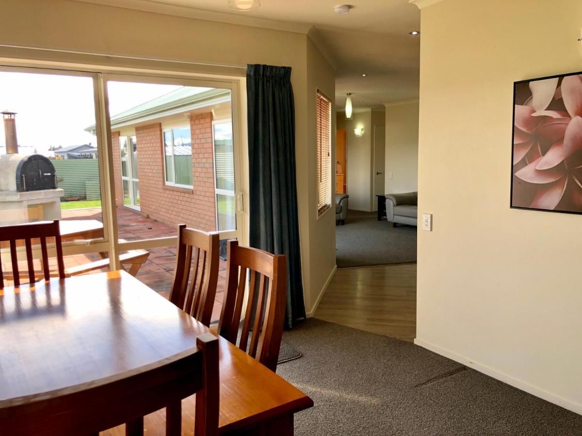 Villa Views And Location Twizel Exterior foto